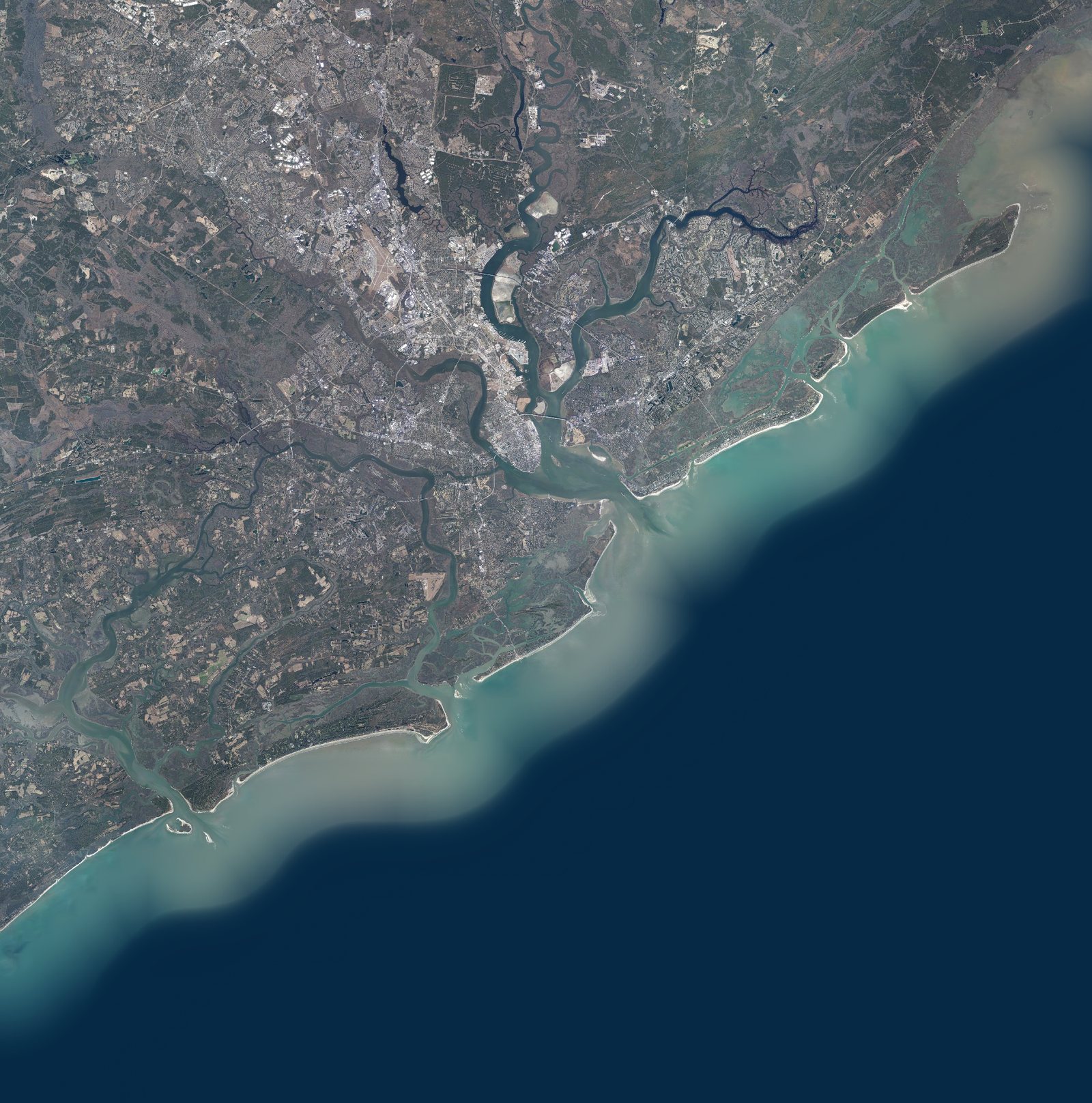 Regional aerial view of Charleston